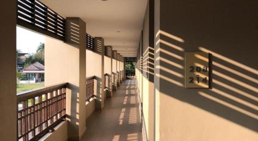 帕瓦广场酒店 坤敬 外观 照片